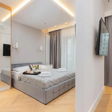 Mennica - Center By Renters Warschau